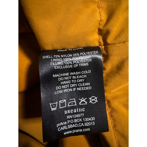 prAna Men’s Insulated Nylon Jacket – L – Moss Green / Mustard Lining - Picture 7 of 7